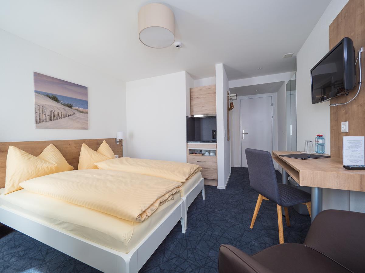 Aparthotel Baeren Seengen Exterior photo
